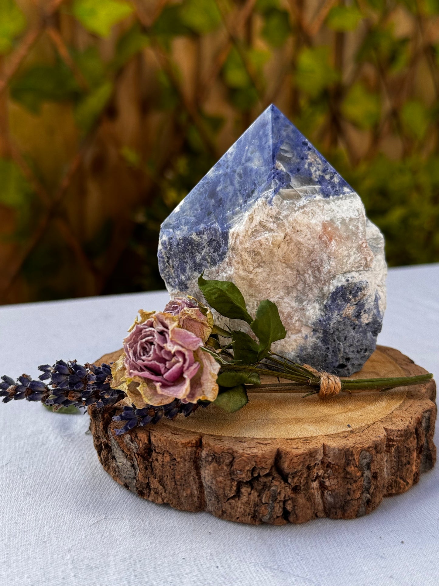 Sodalite Cut Base Point