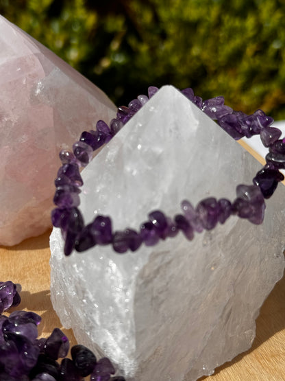 Amethyst Gem Chip Bracelet