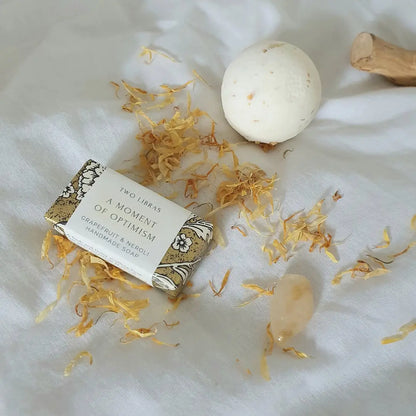 Two Libras Mini Bath Bomb Gift Set - A Moment Of Optimism